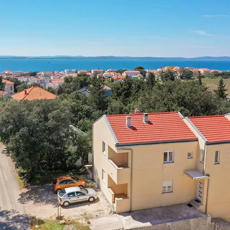 Apartment Bojana *