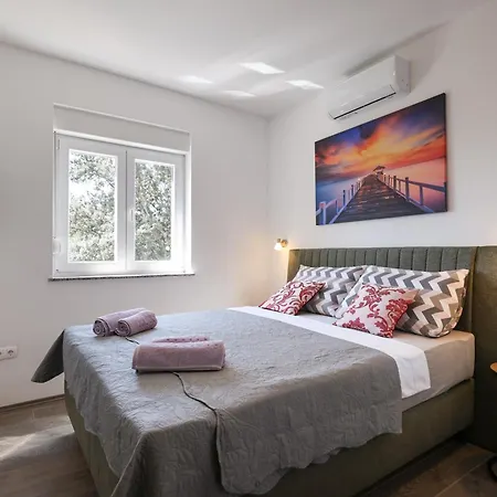 Bojana Apartment