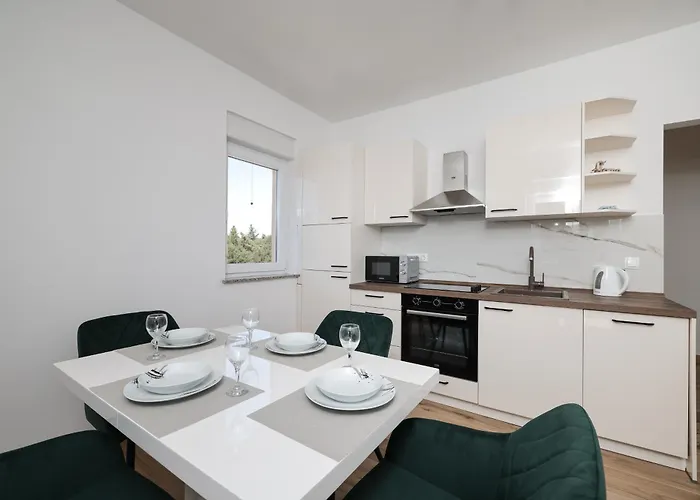 Bojana Apartamento Petrcane
